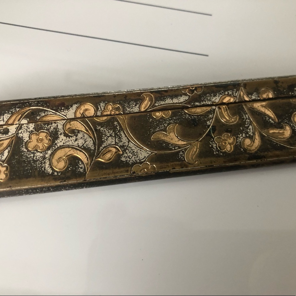 Silver antique tortoise comb